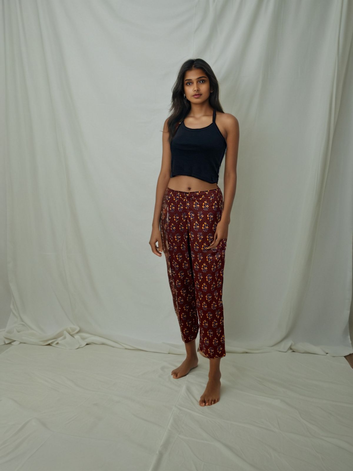 Women's Ethnic Printed Cotton Straight-Fit Pants – Maroon