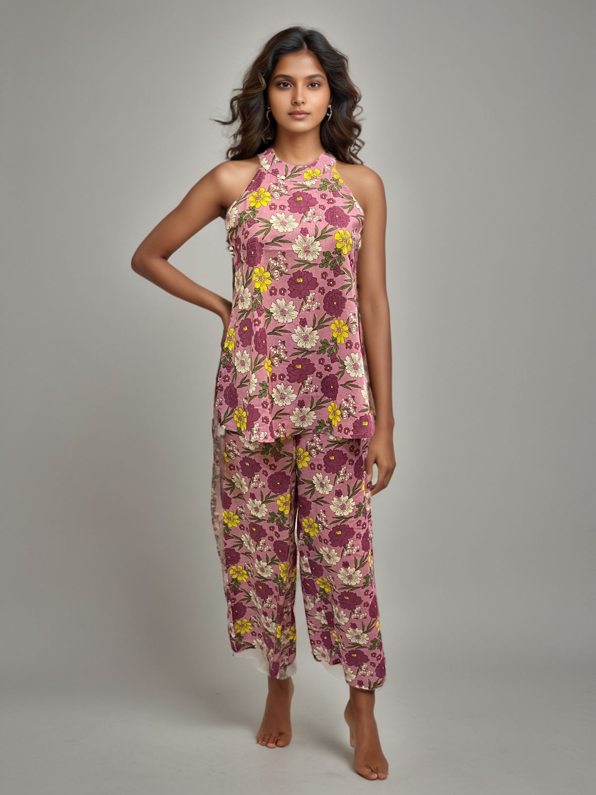 Natural Fab Women’s Halter Neck Co-Ord Set – Stylish 2-Piece Outfit for Casual