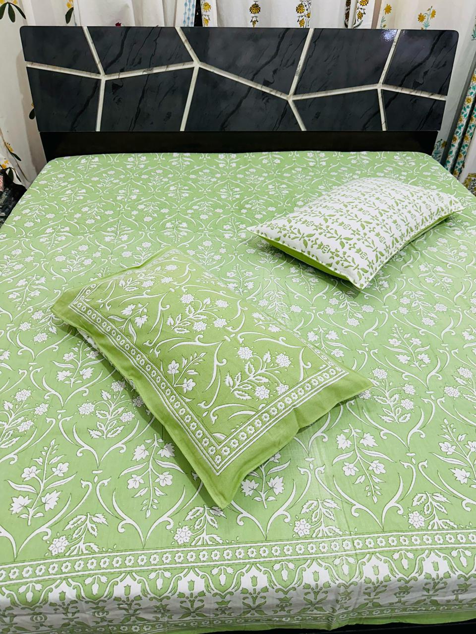 Premium Green Floral Handblock Printed King Size Bedsheet 108x108 with 2 Pillow Covers – Pure Cotton Jaipur Print | Natural Fab