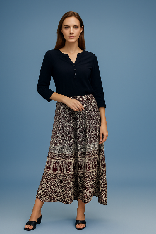 Skirt with Ethnic Print