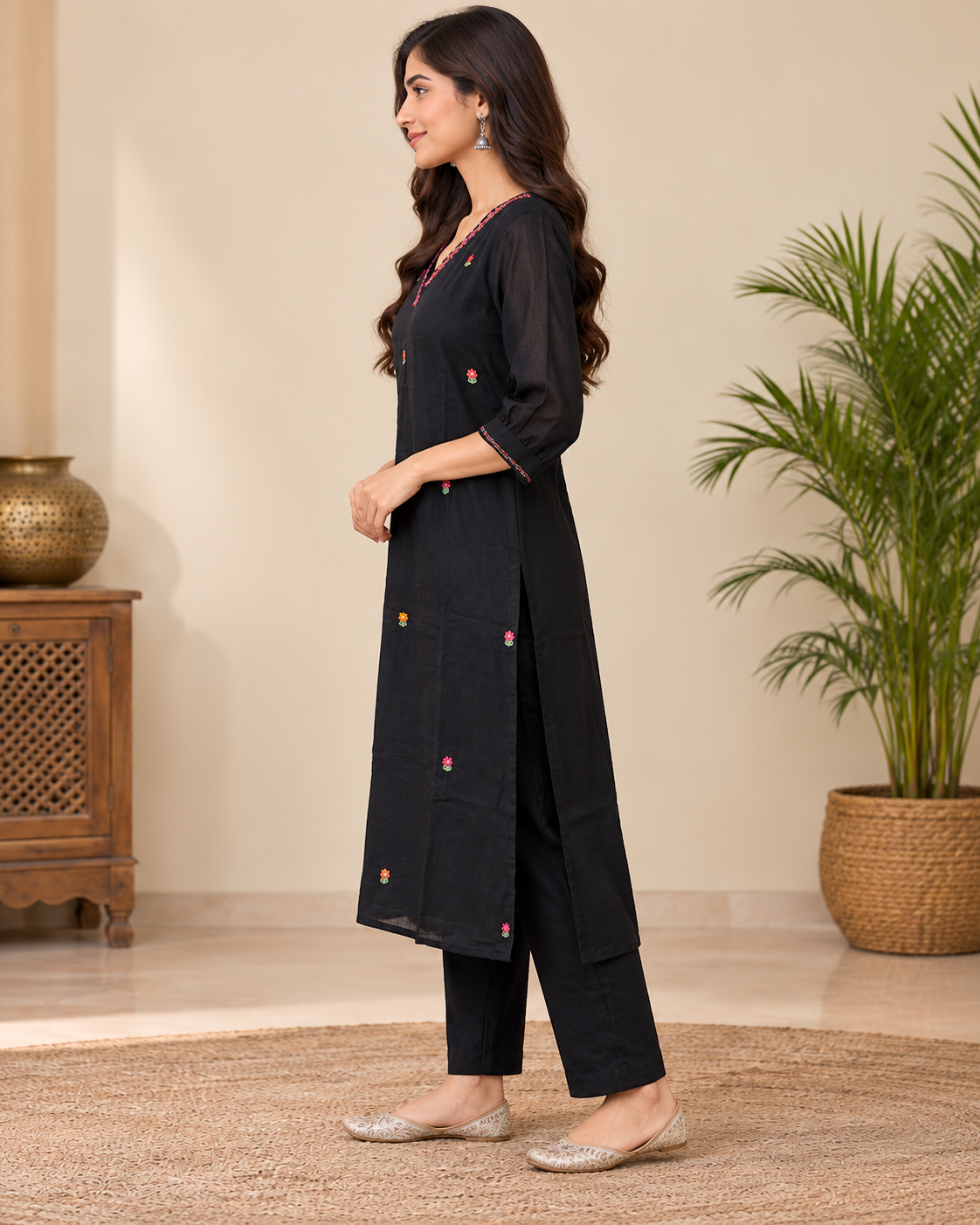 Natural Fab Women Black Embroidered Kurti Pant Set with V-Neck & Multicolor Back Motif