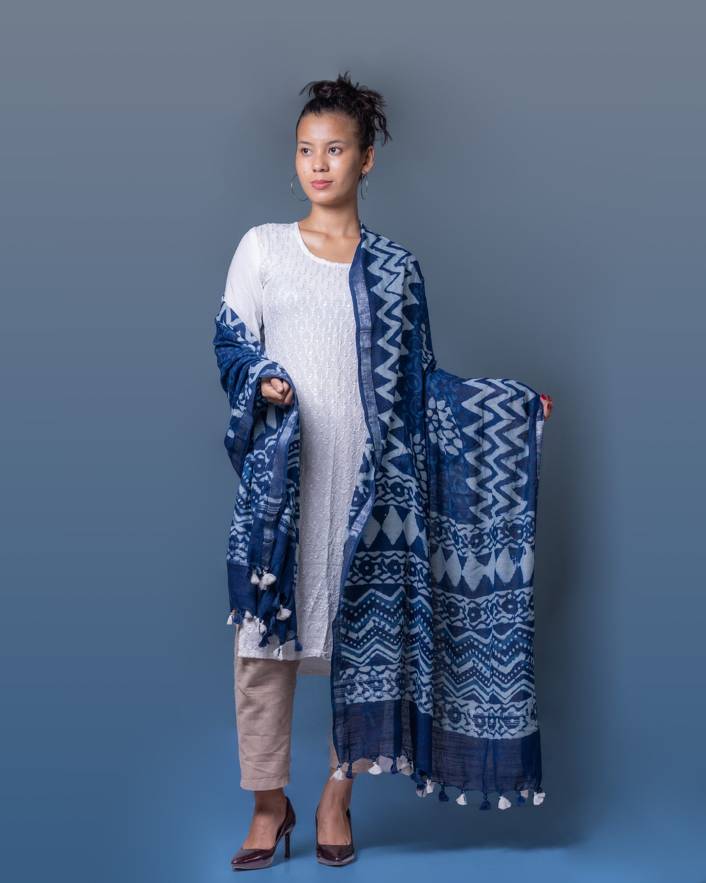 Indigo Essence: Cotton Dupatta in Rich Indigo Hue