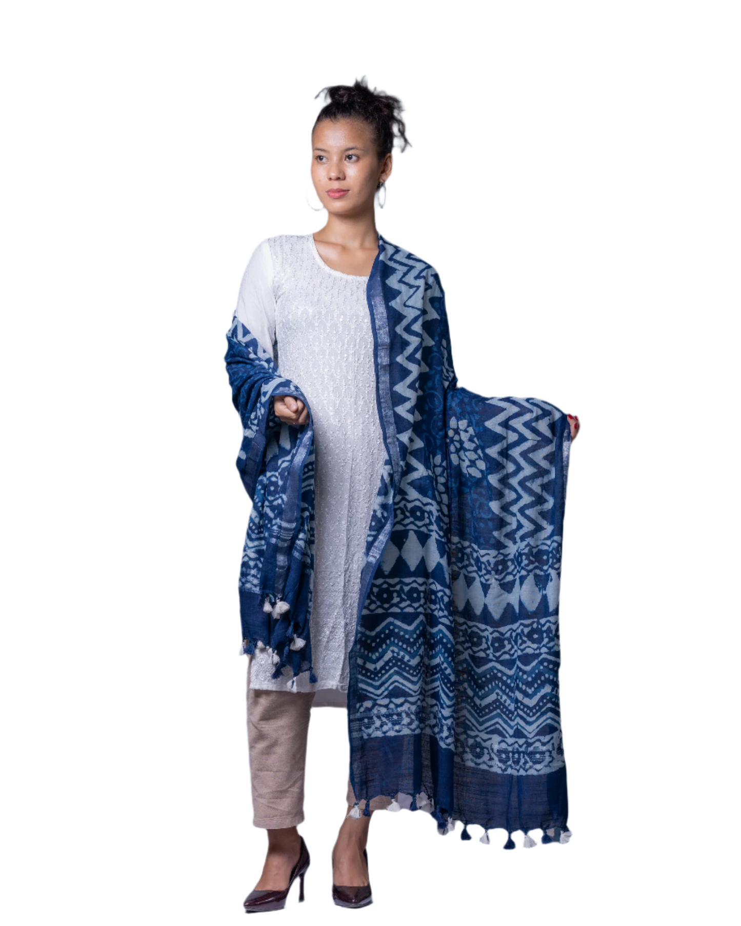 Indigo Essence: Cotton Dupatta in Rich Indigo Hue