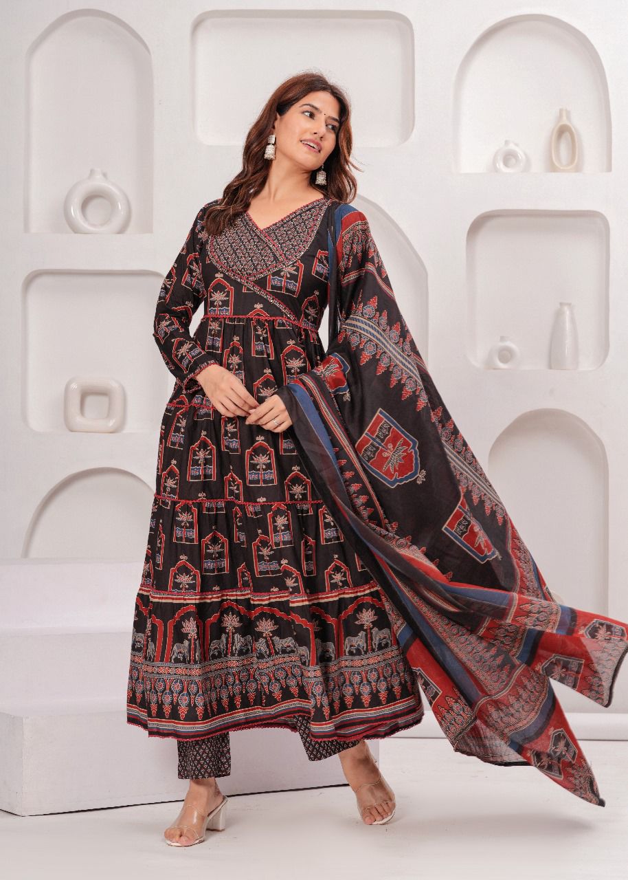 Black Anarkali with Dupatta Set - Traditional Motifs