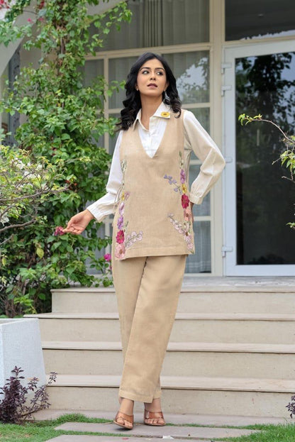 Elegant 3-Piece Co-Ord Set for Women – White Cotton Shirt with Jute Pants & Embroidered Jute Jacket