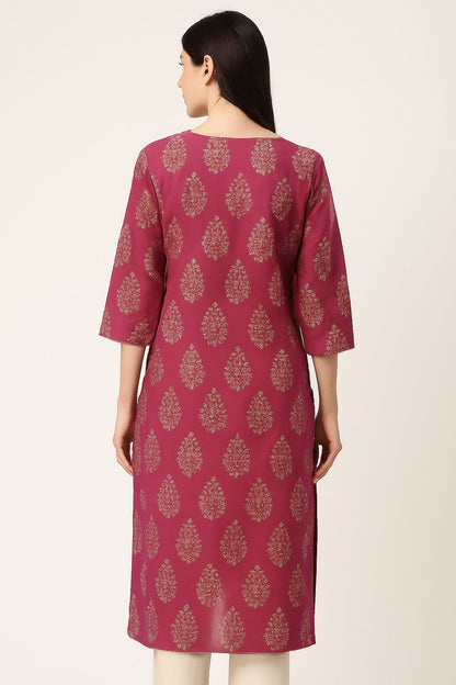 Women’s Pink Cotton Printed Straight Kurti with V-Neck & 3/4 Sleeves