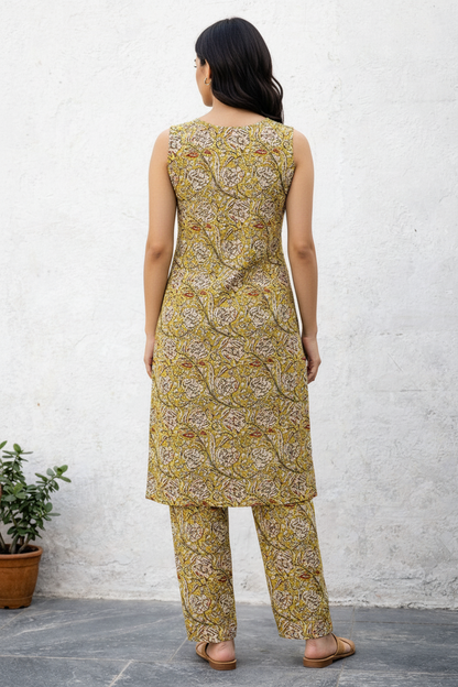 Women’s Kalamkari Cotton Co-Ord Set with Pockets | Sleeveless Kurta & Pant Set | Handcrafted Print