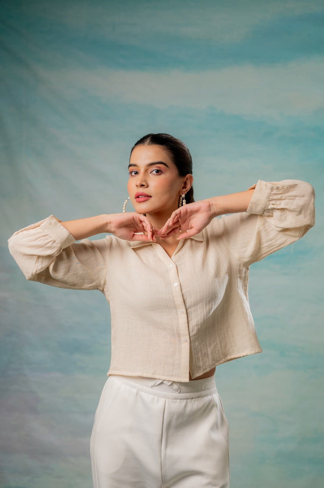 Women’s Cotton Button Down Shirt – Elegant Casual Long Sleeve Collared Top for Office, Travel & Everyday Wear