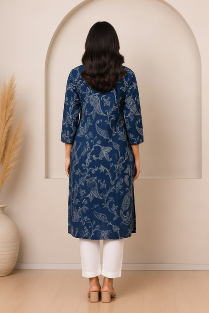 Natural Fab Women’s Navy Blue Paisley Floral Printed Straight Kurti with Pocket, Lace V-Neck & Three-Quarter Sleeves