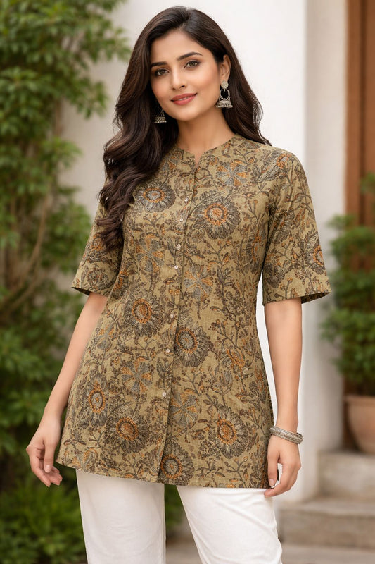 Women’s Floral Printed Rayon Short Kurti – Casual Ethnic Top with Half Sleeves
