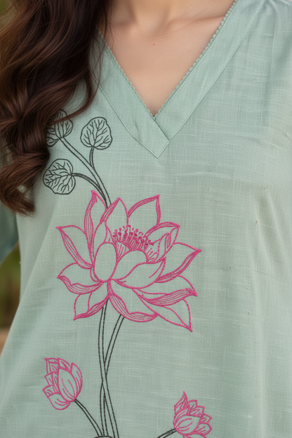 Natural Fab Women’s Mint Green Lotus Printed Co-ord Set | V-Neck Kurti with Straight Pants | 2-Piece Ethnic Set