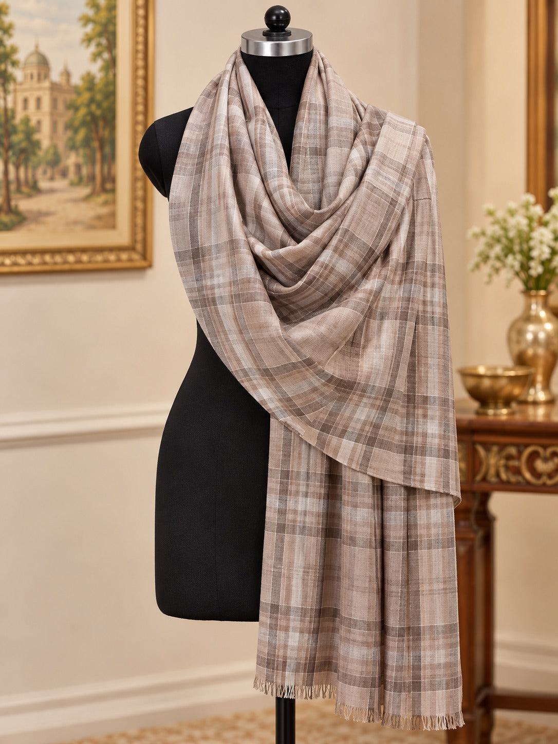 Natural Fab unisex wool stole – product photograph